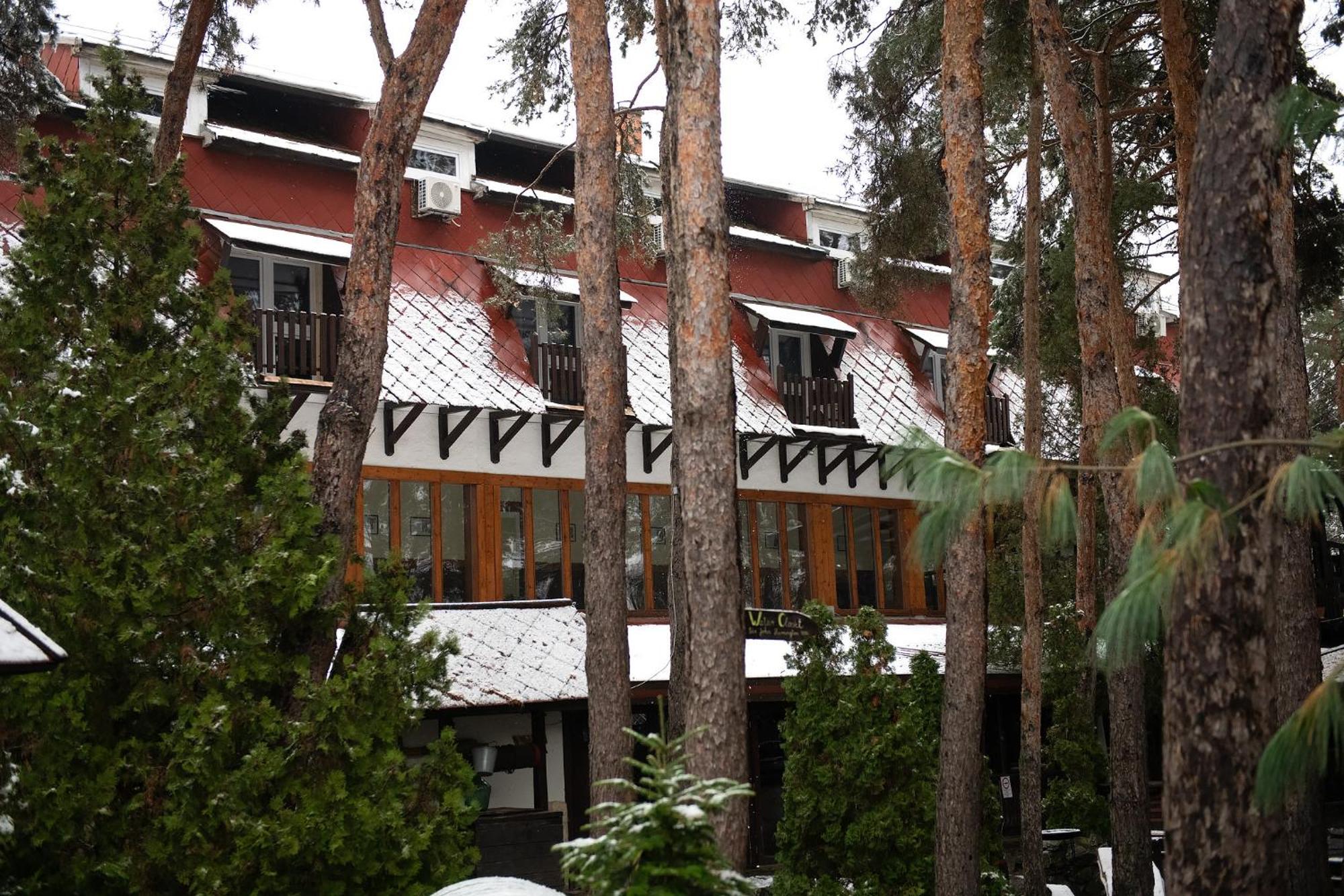 Hotel Barbizon Nyiregyhaza Exterior photo